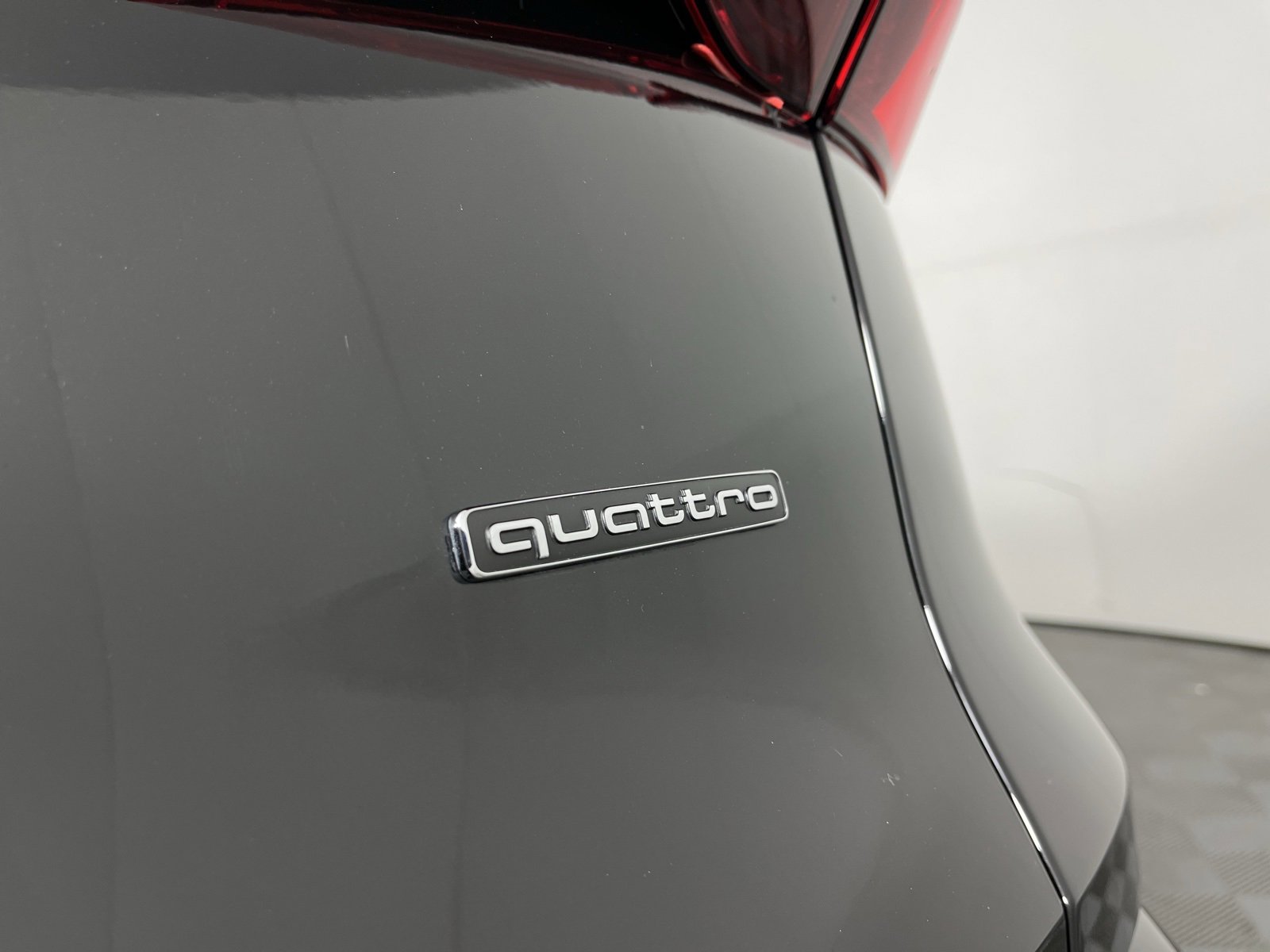 Used 2025 Audi Q5 2.0T Premium Plus w/ Premium Plus image 9