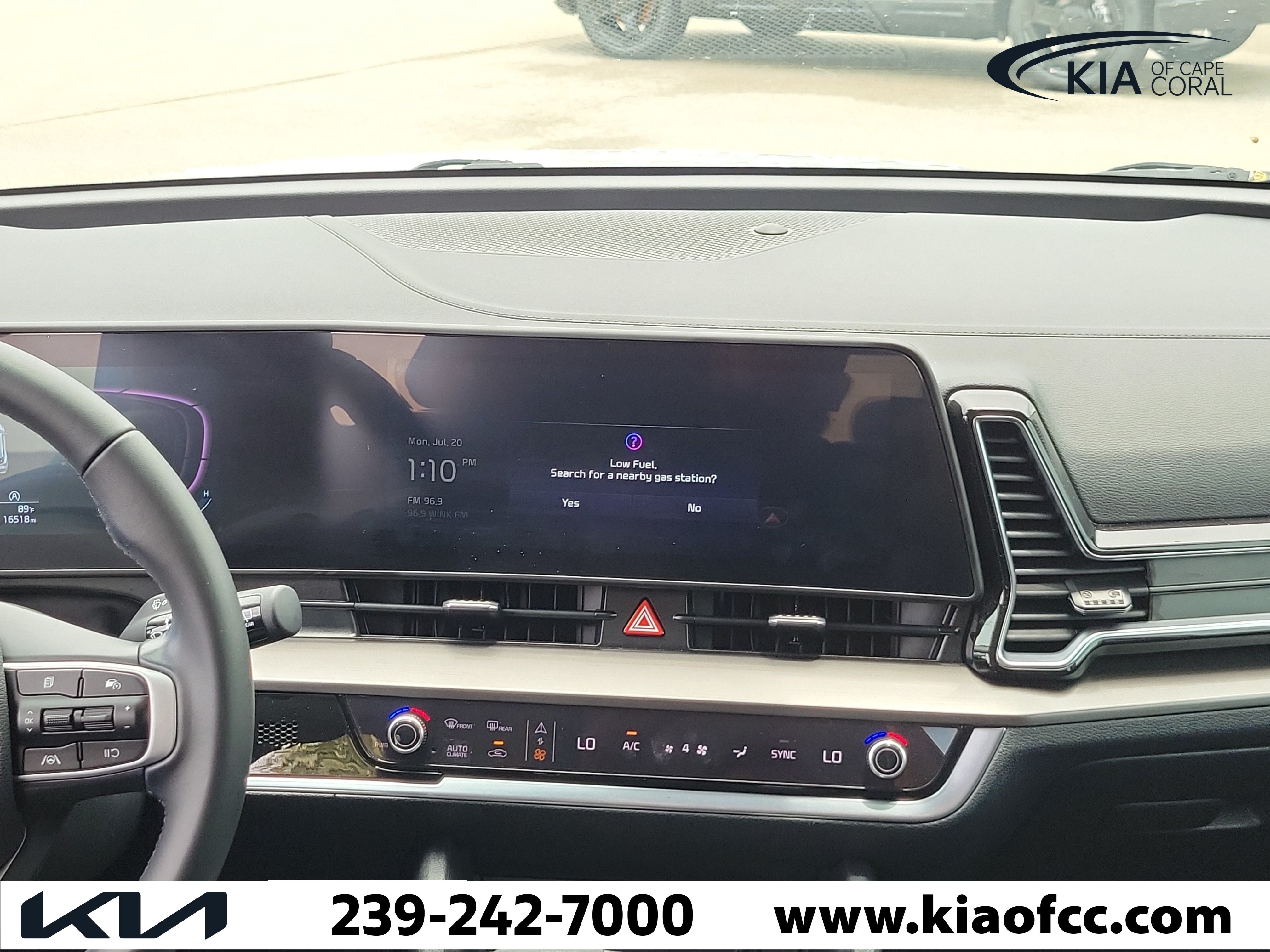Certified 2024 Kia Sportage EX FWD image 17