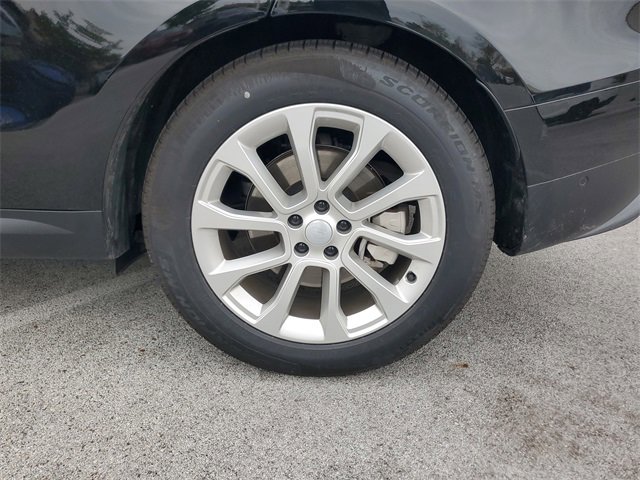 Certified 2025 Land Rover Range Rover Sport SE image 11