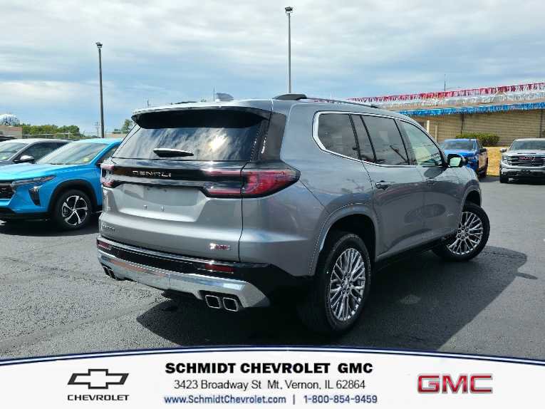 New 2026 GMC Acadia Denali image 5