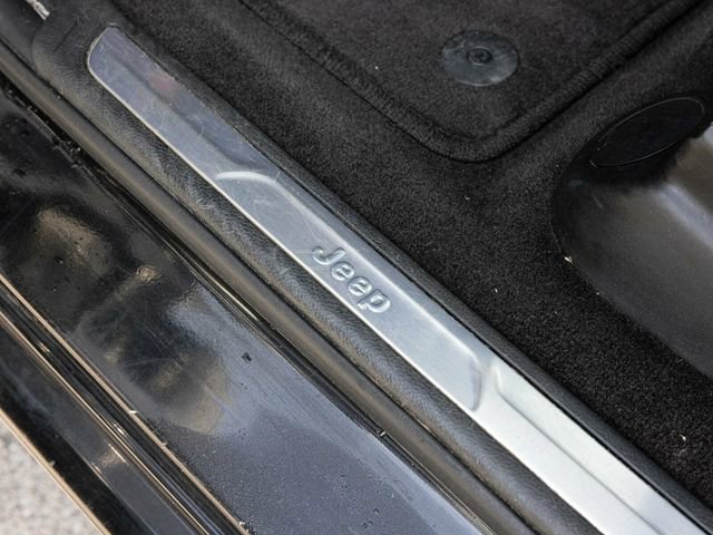 Used 2016 Jeep Grand Cherokee Limited 75th Anniversary image 31