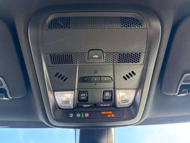 Used 2020 Cadillac XT5 Premium Luxury w/ LPO, Floor Liner Package FWD image 26