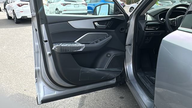 New 2026 Acura MDX SH-AWD image 8