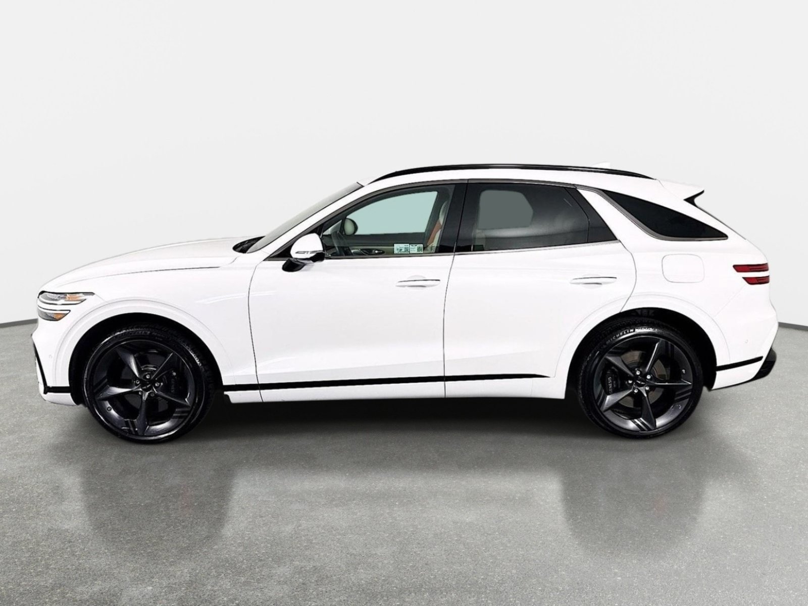Certified 2026 Genesis GV70 3.5T Sport Prestige AWD/4WD image 8