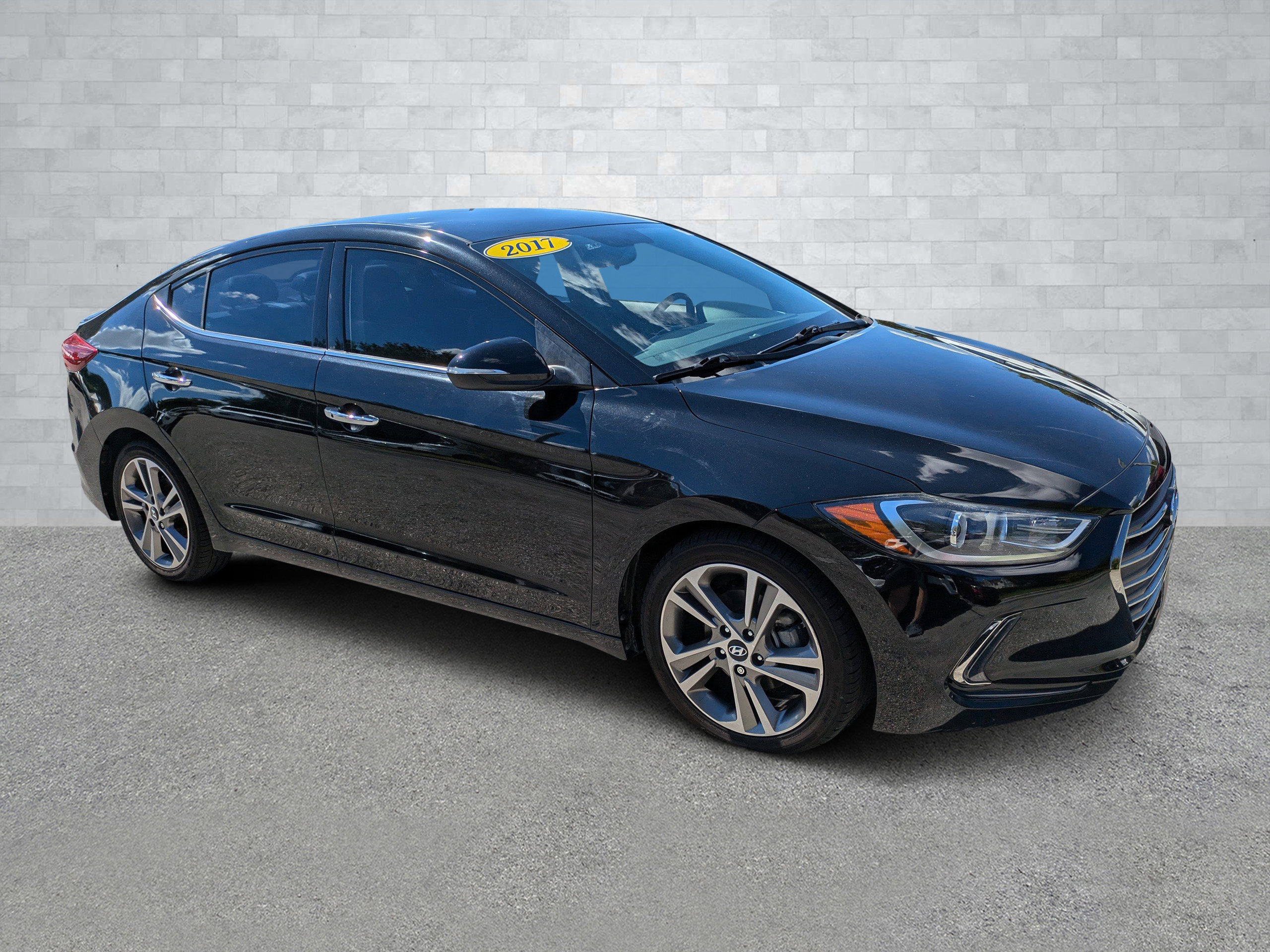 Used 2017 Hyundai Elantra Limited