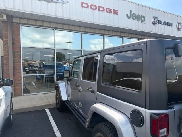 Used 2018 Jeep Wrangler Unlimited Sport AWD/4WD image 7
