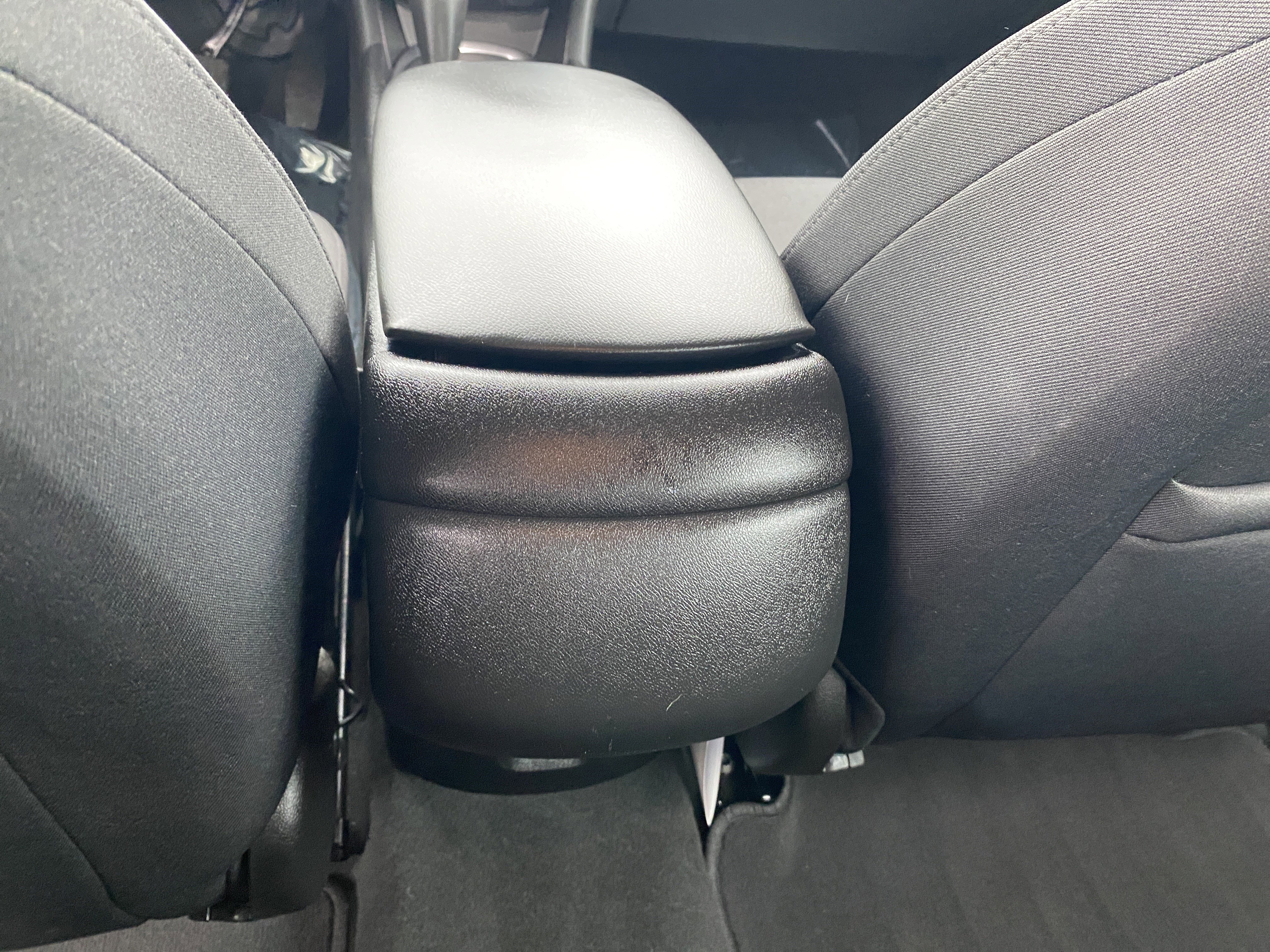 Used 2020 Chevrolet Malibu LS w/ Driver Confidence Package II image 32