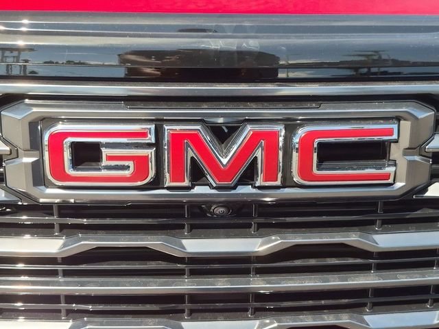 New 2026 GMC Acadia AT4 w/ LPO, Floor Liner Package AWD/4WD image 33
