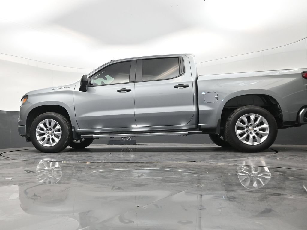 Used 2026 Chevrolet Silverado 1500 Custom RWD image 20