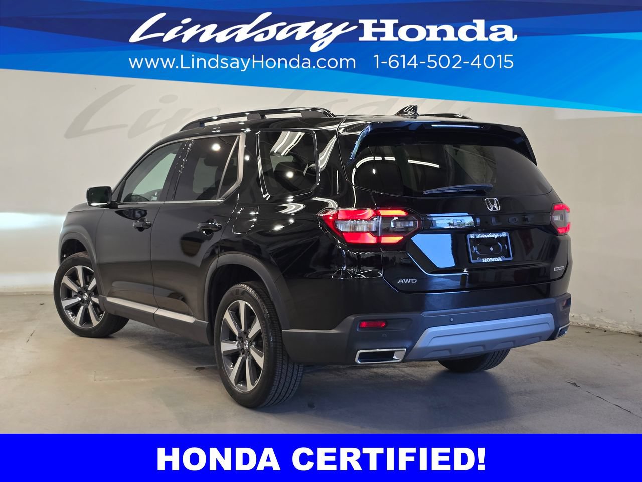 Certified 2023 Honda Pilot Touring image 4