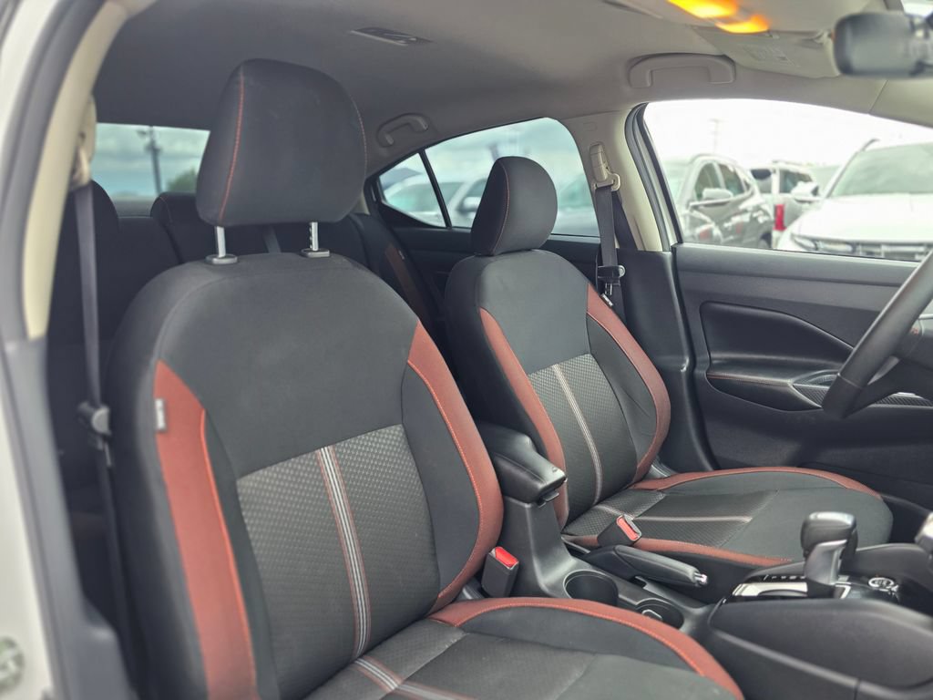 Used 2025 Nissan Versa SR w/ Trunk Package FWD image 11