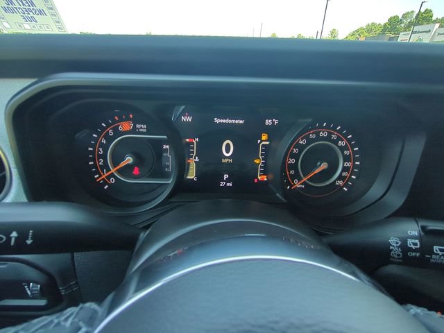 New 2025 Jeep Wrangler Unlimited Sahara AWD/4WD image 32
