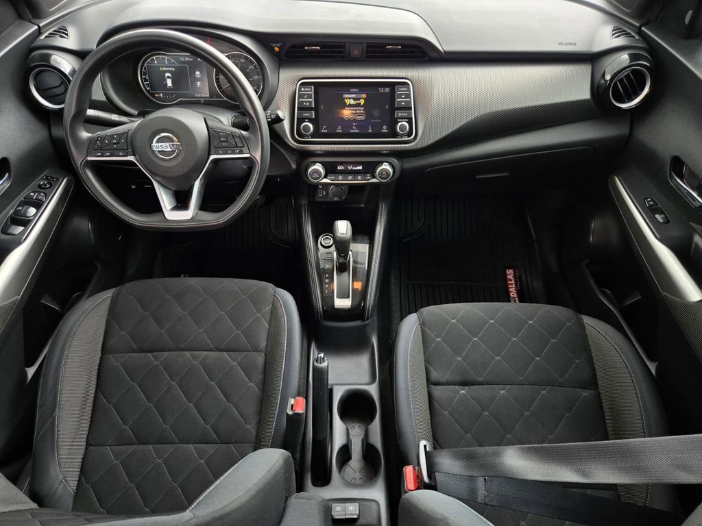 Used 2019 Nissan Kicks SV FWD image 14