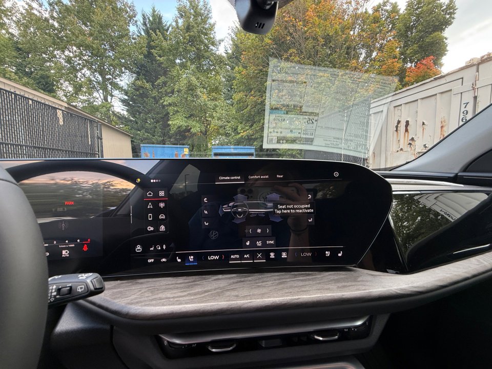 New 2025 Audi Q5 Premium Plus image 17