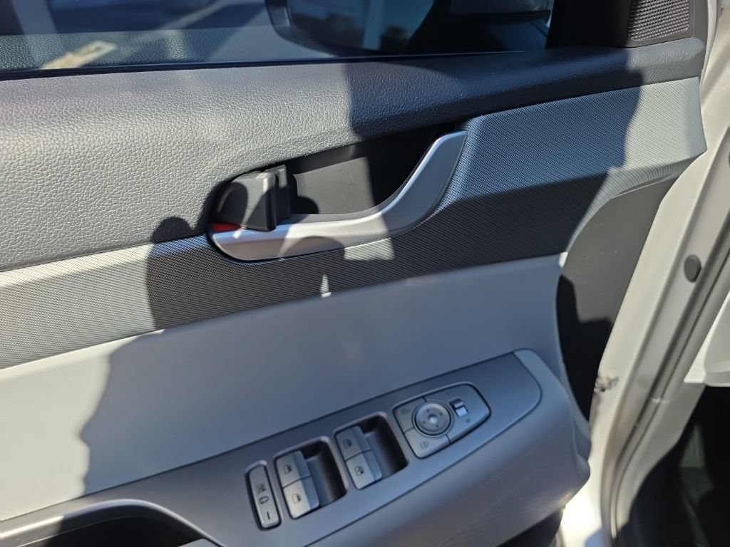 Used 2025 Hyundai Palisade SEL AWD/4WD image 14