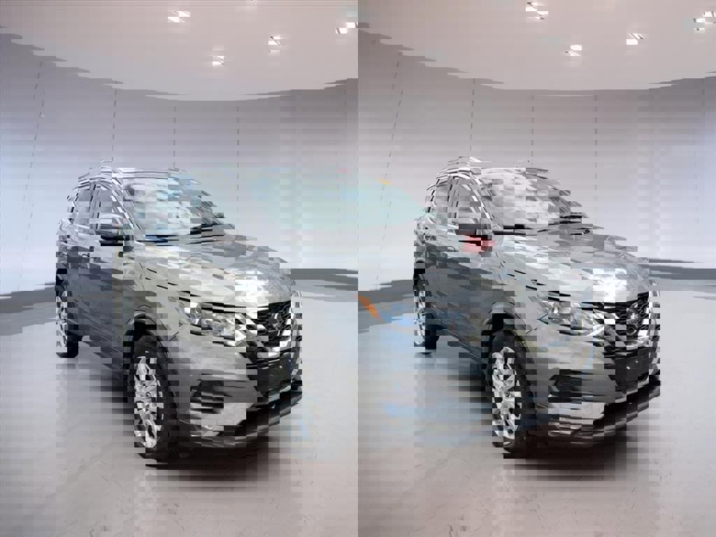 Used 2022 Nissan Rogue Sport SV