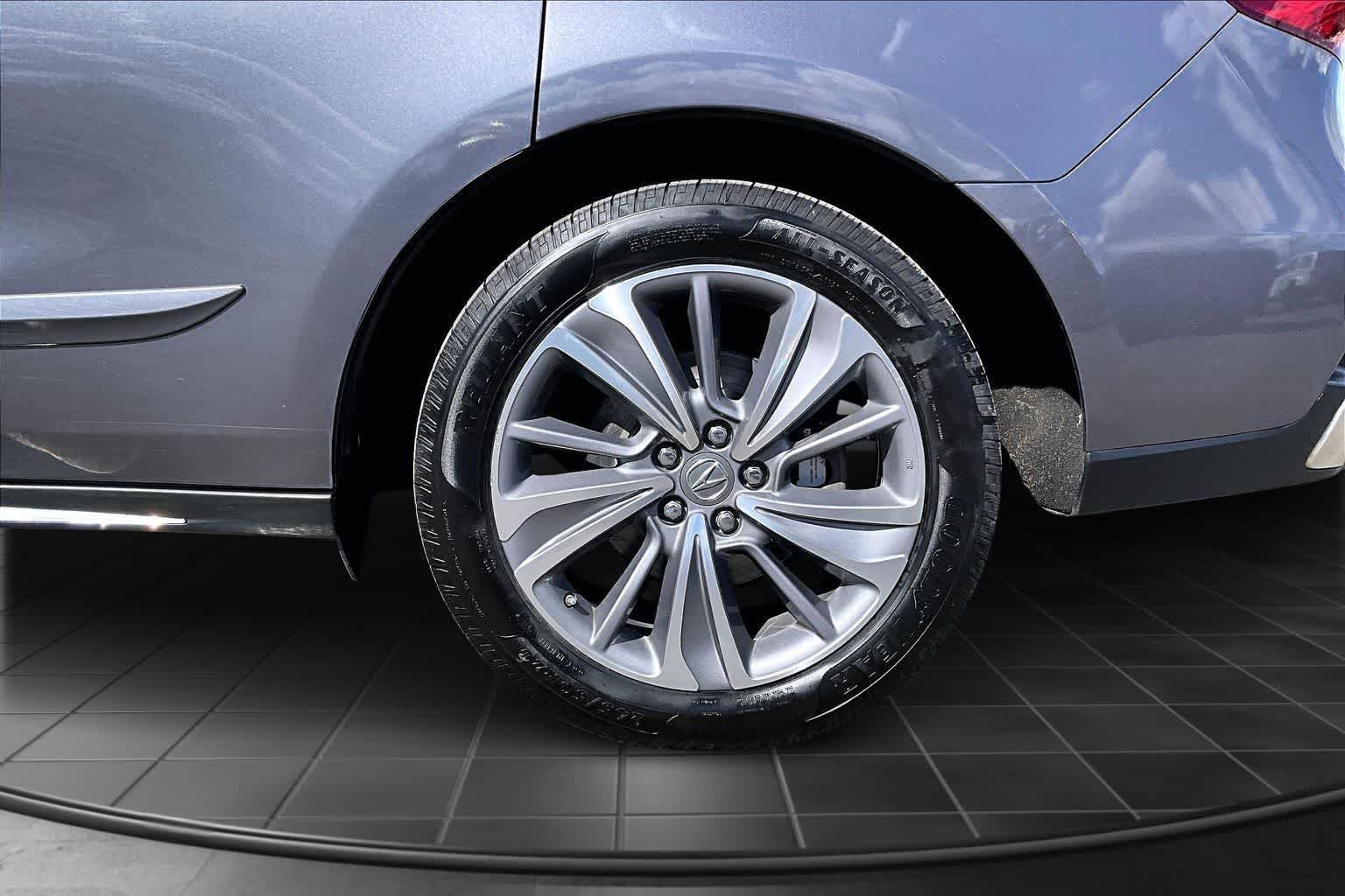 Used 2017 Acura MDX SH-AWD w/ Technology Package image 35
