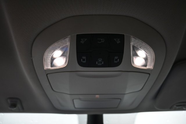 Used 2024 Chrysler Pacifica Limited FWD image 28