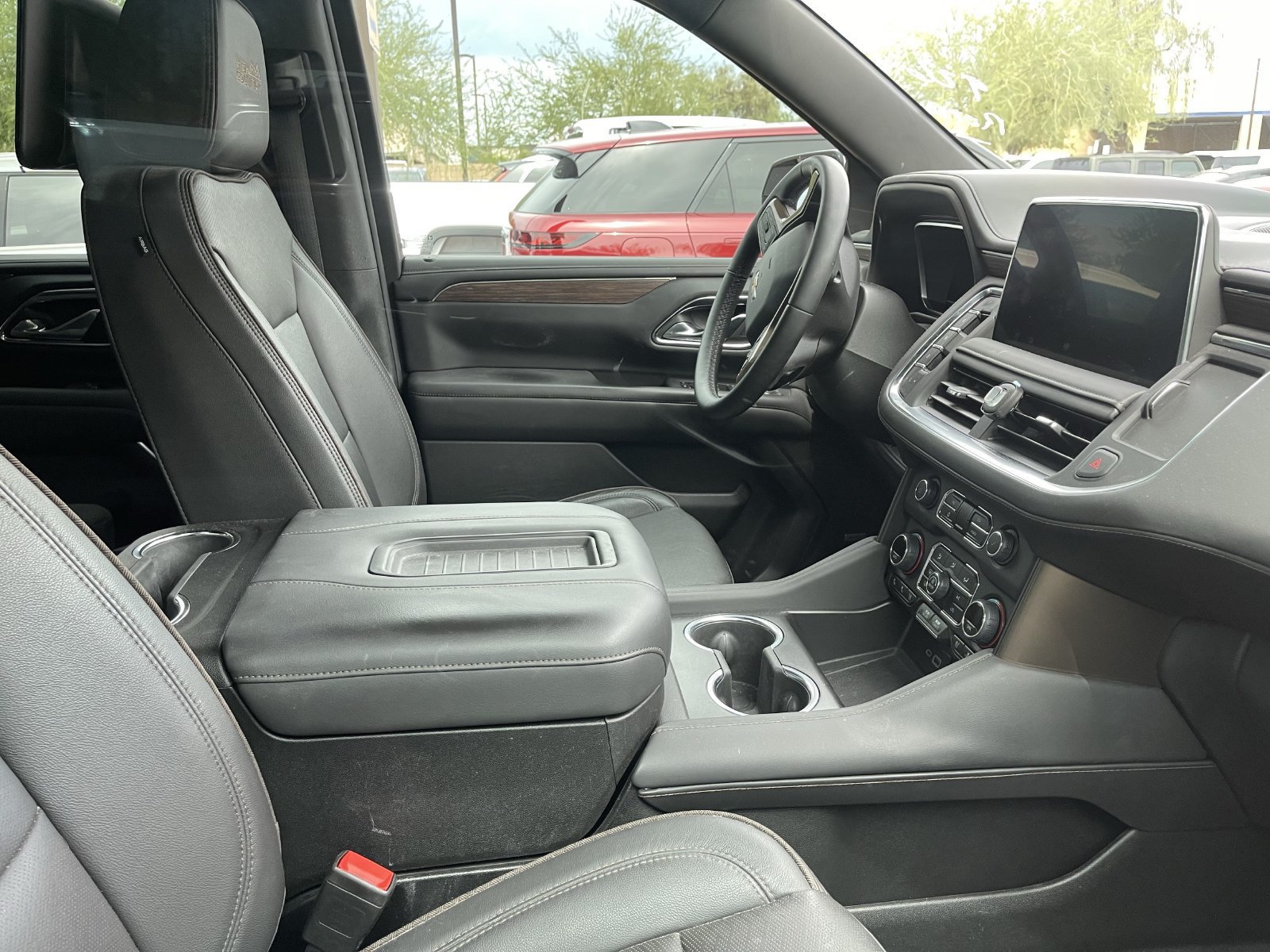 Used 2023 Chevrolet Tahoe High Country AWD/4WD image 8