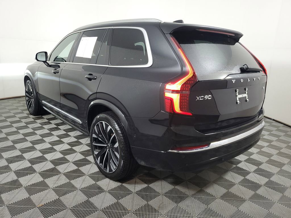 Certified 2025 Volvo XC90 B6 Plus image 6