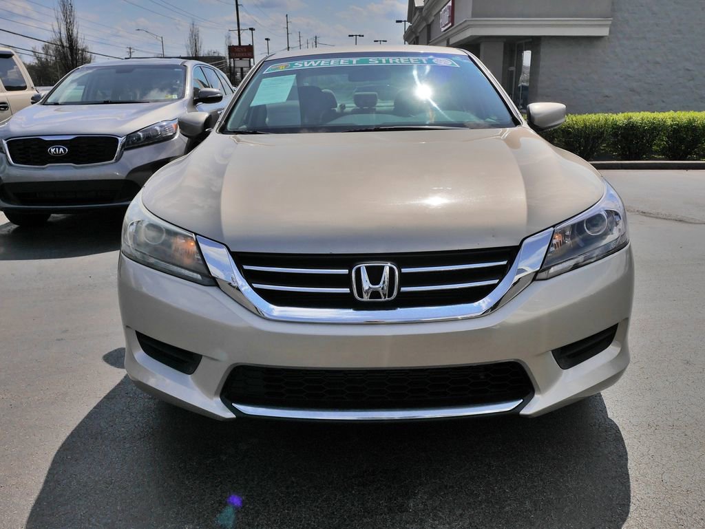Used 2015 Honda Accord LX image 2