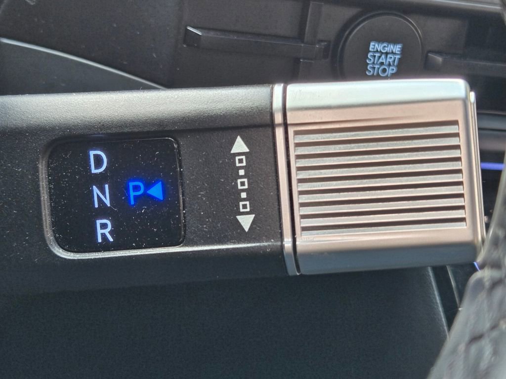 Used 2024 Hyundai Santa Fe Calligraphy image 24