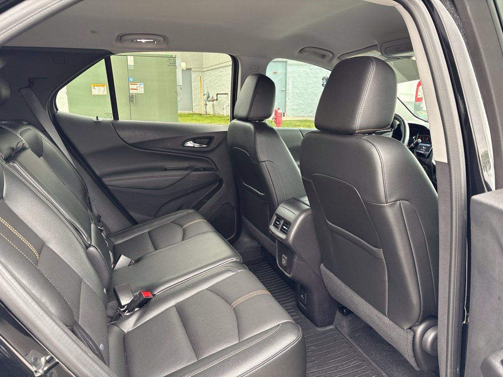 Used 2024 Chevrolet Equinox Premier FWD image 13