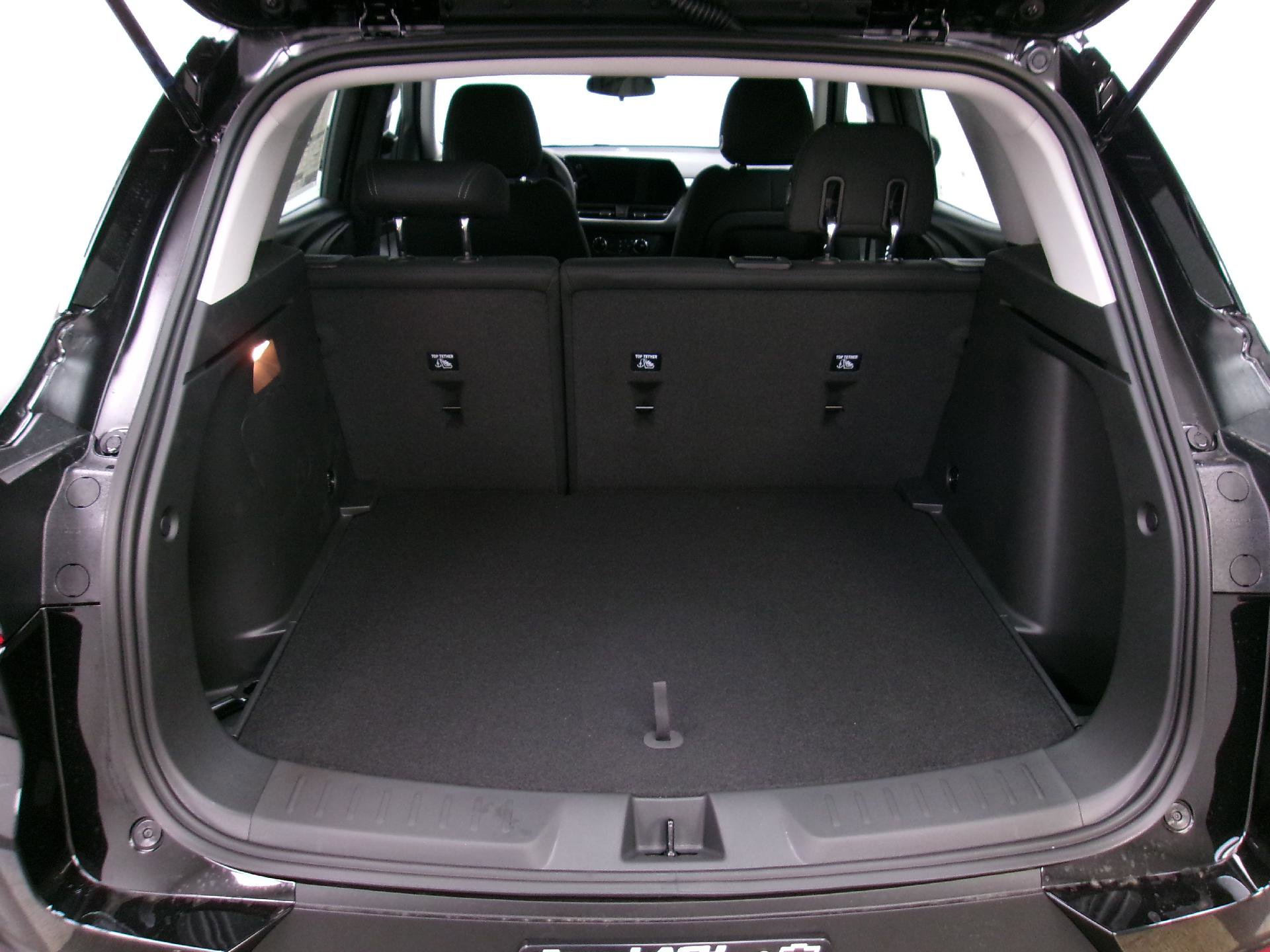 Used 2026 Chevrolet TrailBlazer LS FWD image 7