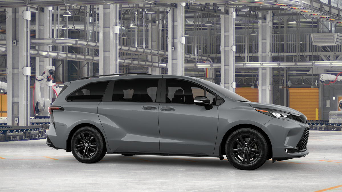New 2026 Toyota Sienna XSE AWD/4WD image 15