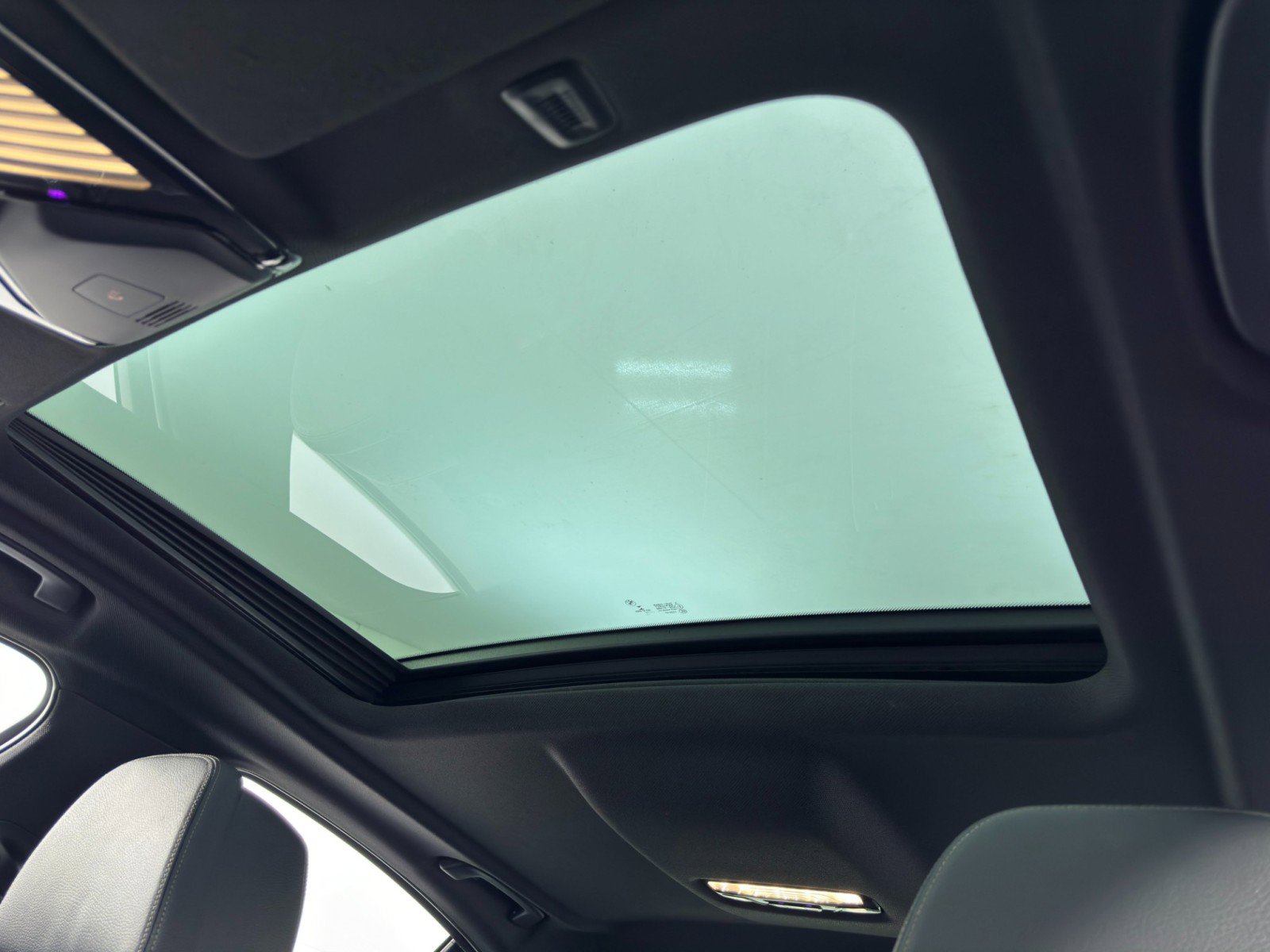 Used 2017 BMW 540i xDrive image 11