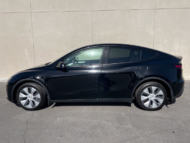 Used 2023 Tesla Model Y Long Range AWD/4WD image 4