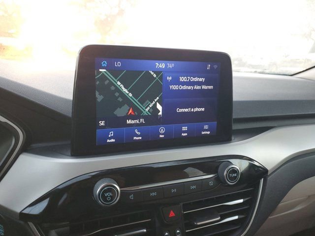 Certified 2020 Ford Escape SE image 23