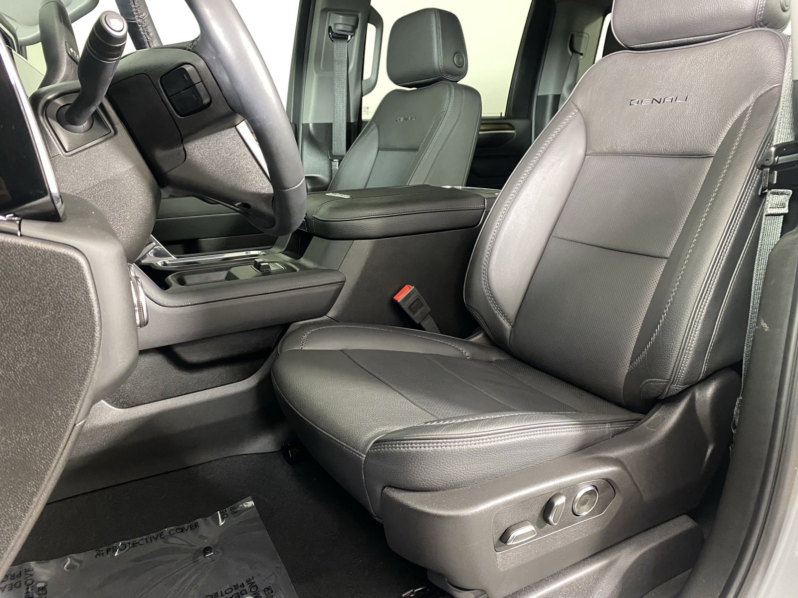 Used 2025 GMC Sierra 3500 Denali w/ Denali Reserve Package image 32