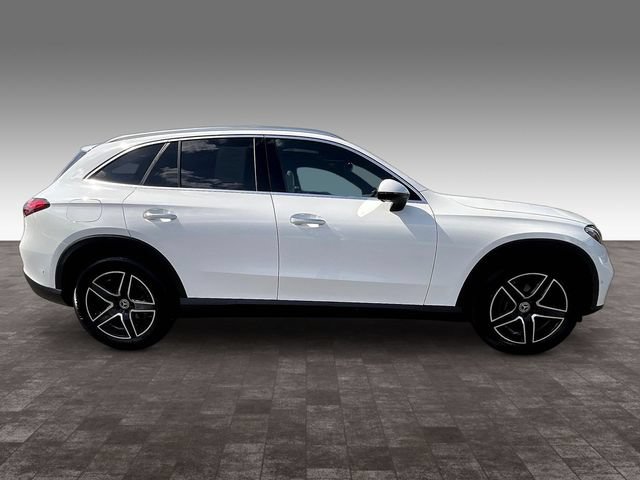 Used 2026 Mercedes-Benz GLC 300 4MATIC image 8