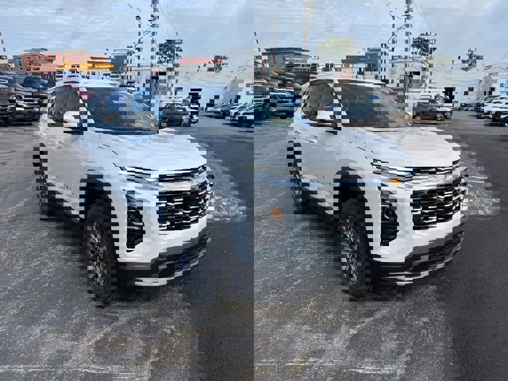 New 2026 Chevrolet Equinox LT