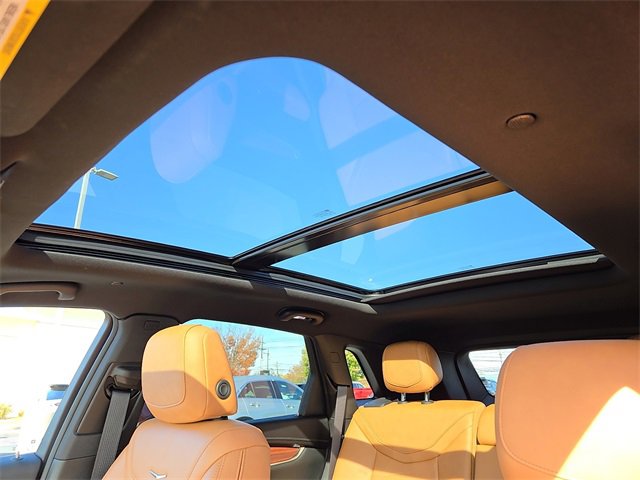 Certified 2024 Cadillac XT5 Premium Luxury w/ Technology Package image 13