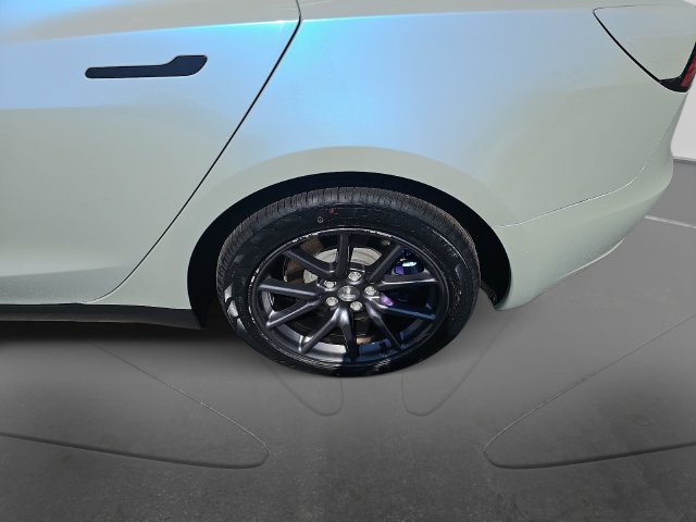 Used 2022 Tesla Model 3 Long Range AWD/4WD image 34