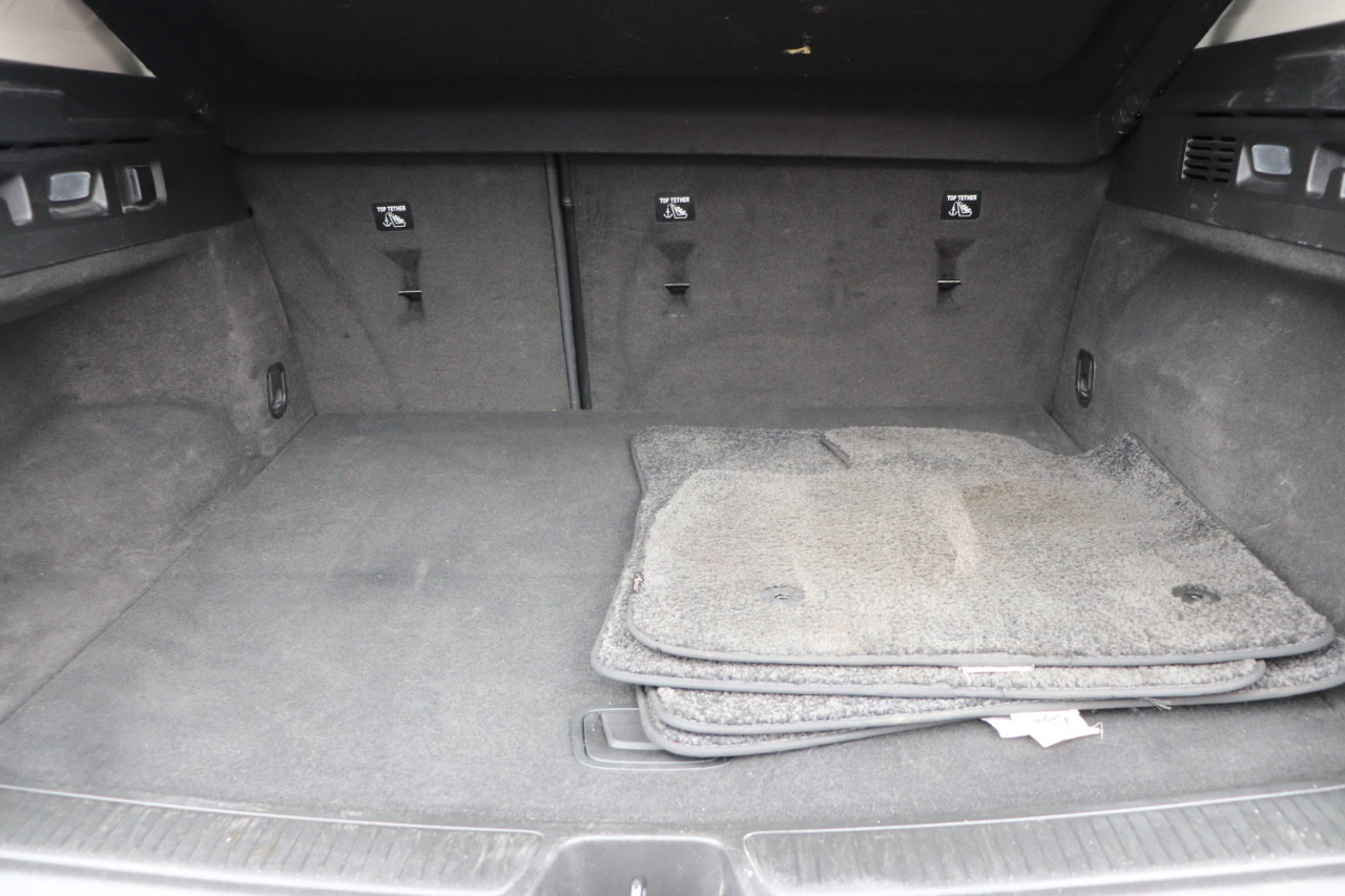 Used 2022 Buick Envision Avenir w/ Technology Package II image 62