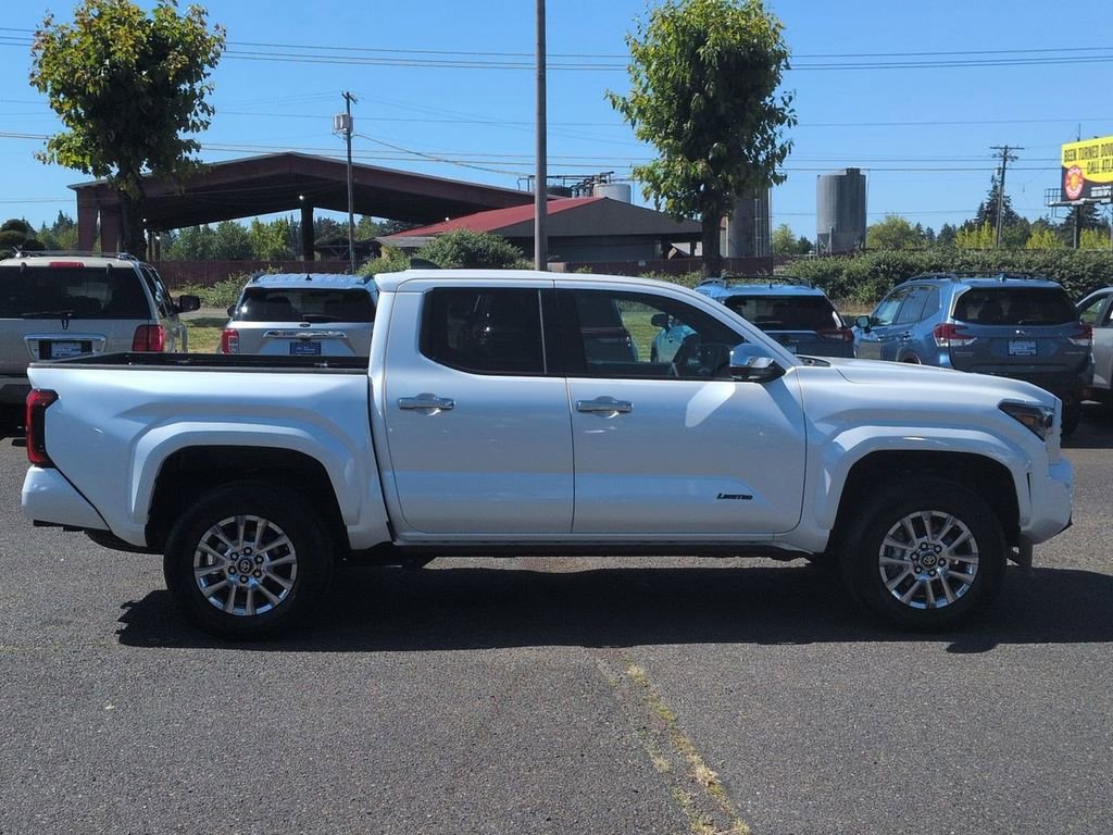 Used 2024 Toyota Tacoma Limited w/ Limited Package (LT) AWD/4WD image 6