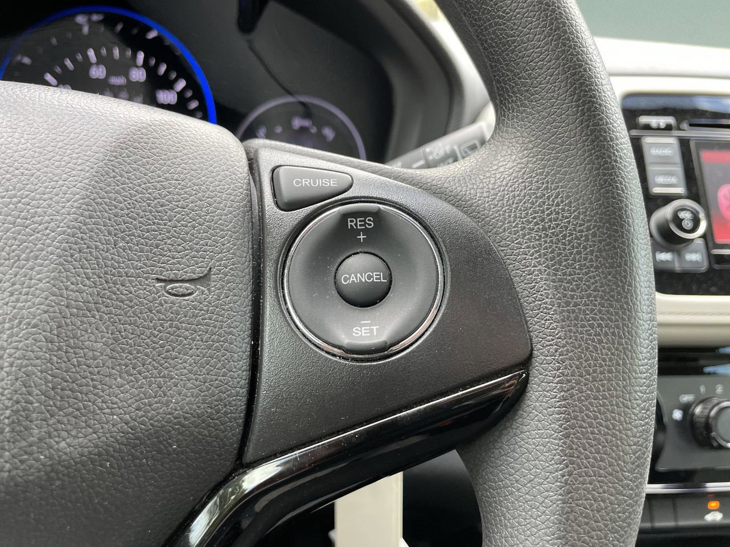 Used 2022 Honda HR-V LX image 21