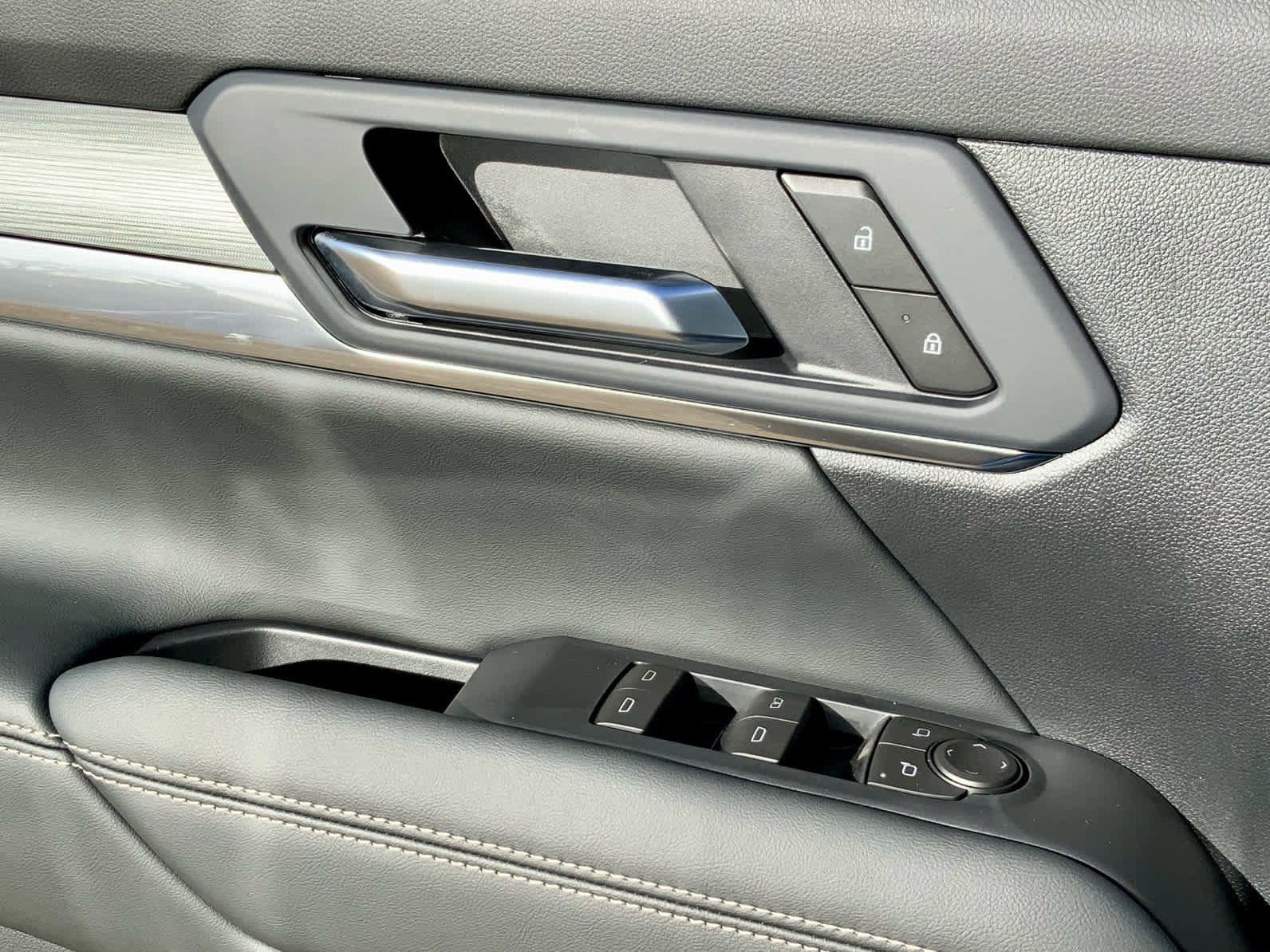 New 2026 GMC Terrain Elevation w/ Black Edition image 49