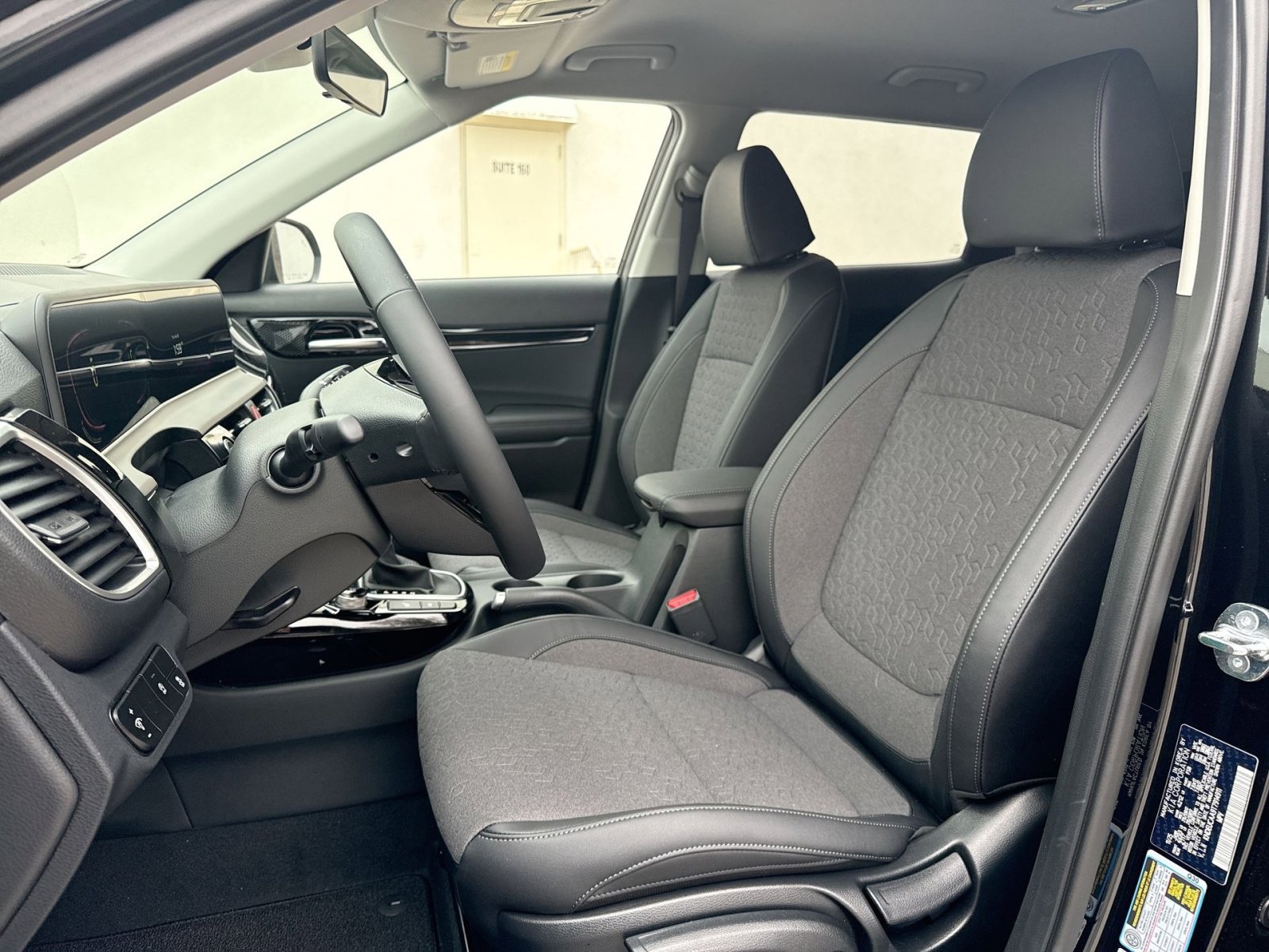 New 2026 Kia Seltos S image 13