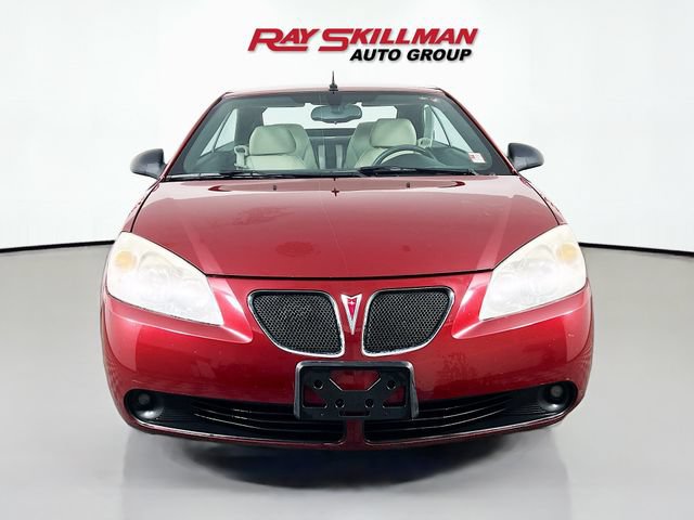 Used 2009 Pontiac G6 GT w/ Sport Package 1 FWD image 2