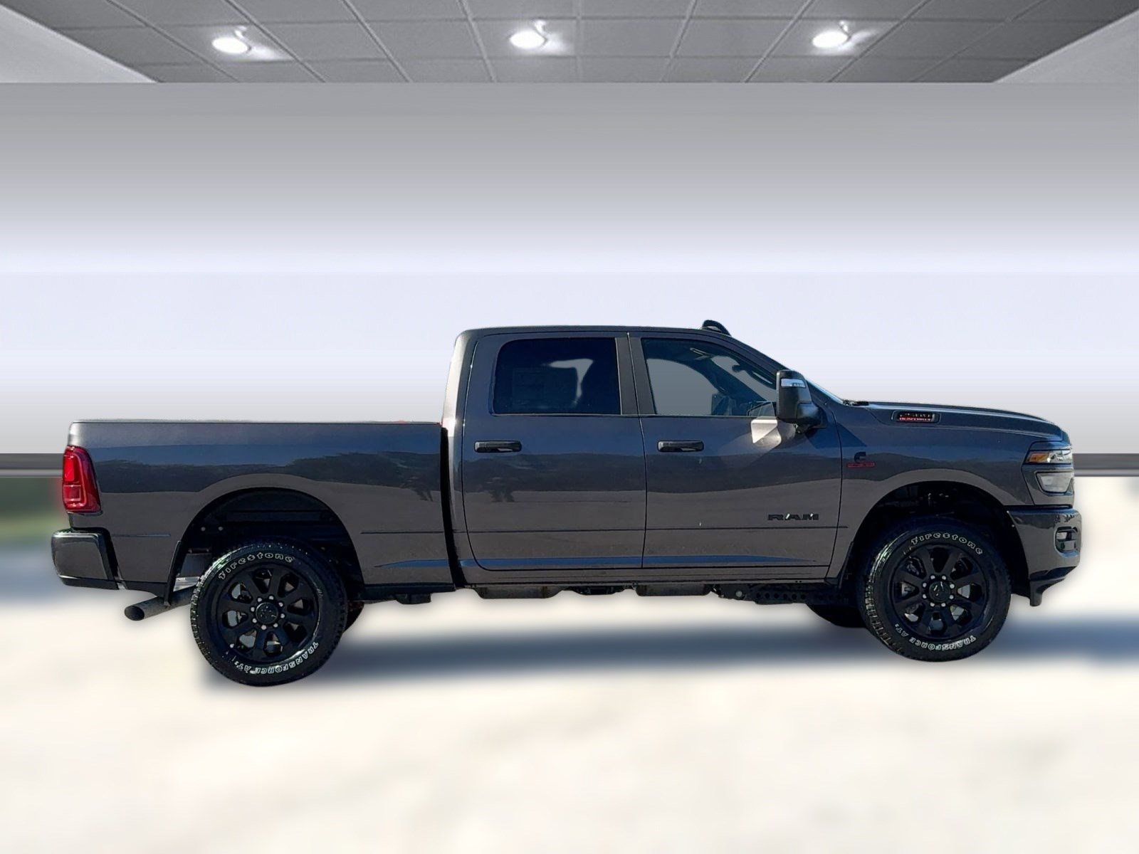 New 2025 RAM 2500 Lone Star image 8