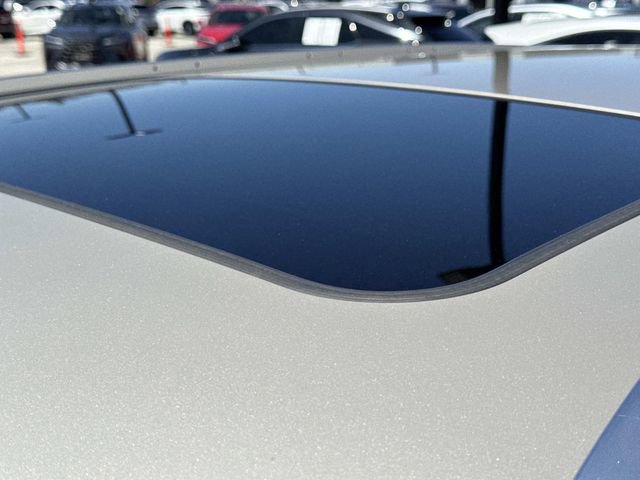 Used 2019 Lexus RX 350L Premium w/ Premium Package AWD/4WD image 11