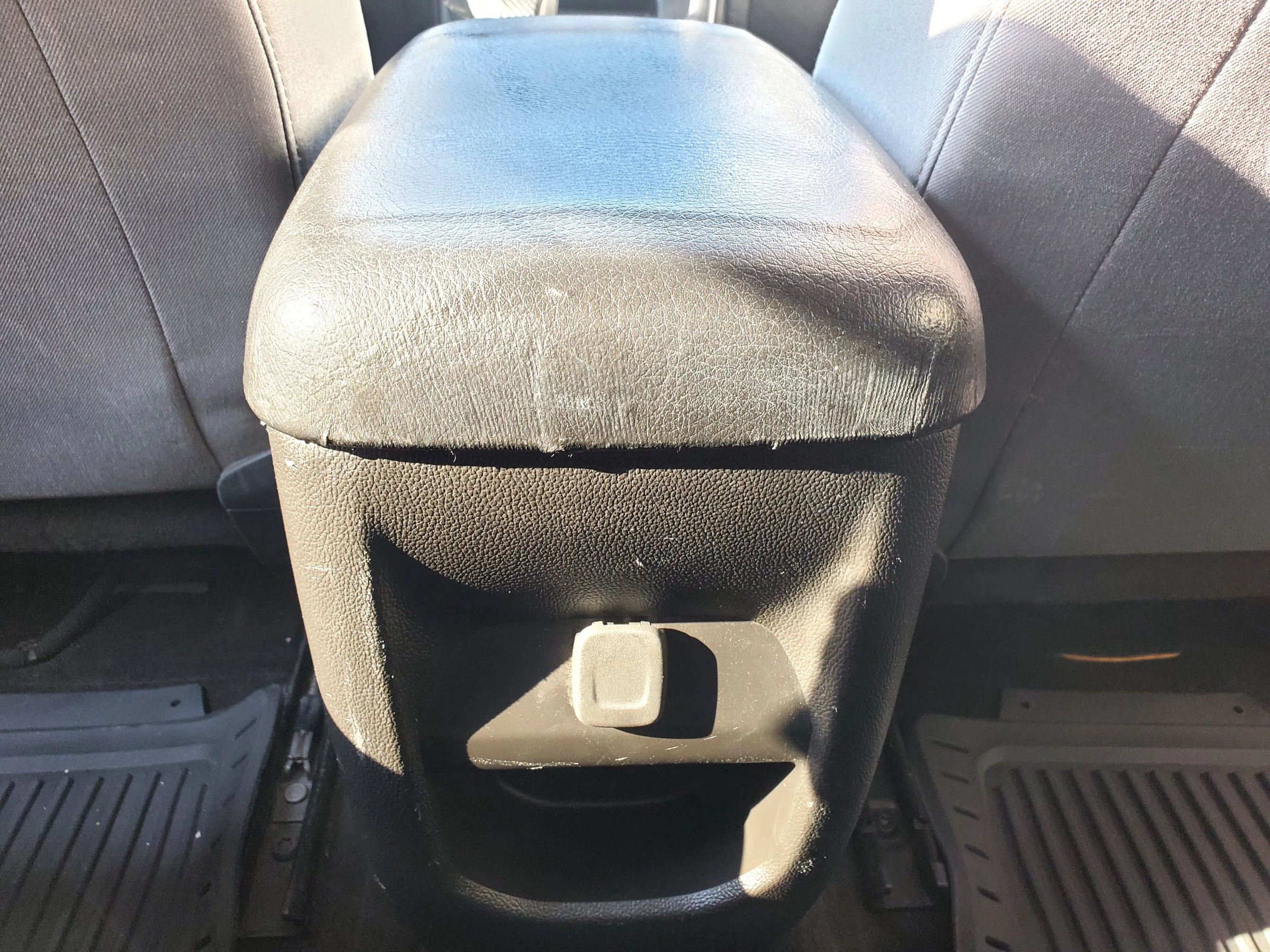 Used 2018 Chevrolet Colorado W/T RWD image 30