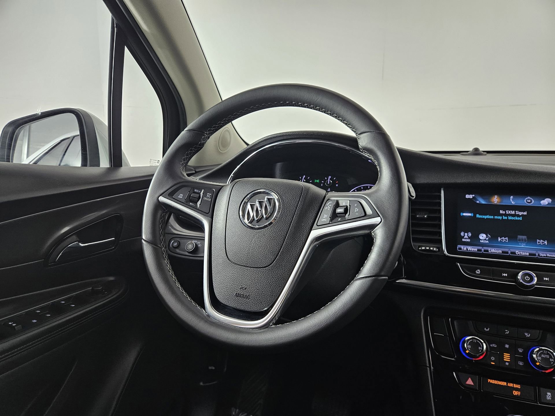Used 2018 Buick Encore Sport Touring FWD image 30