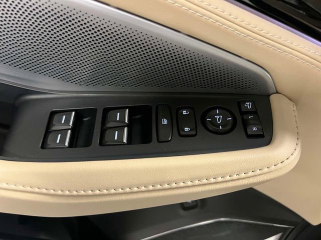 Certified 2025 Acura MDX SH-AWD w/ Advance Package image 16