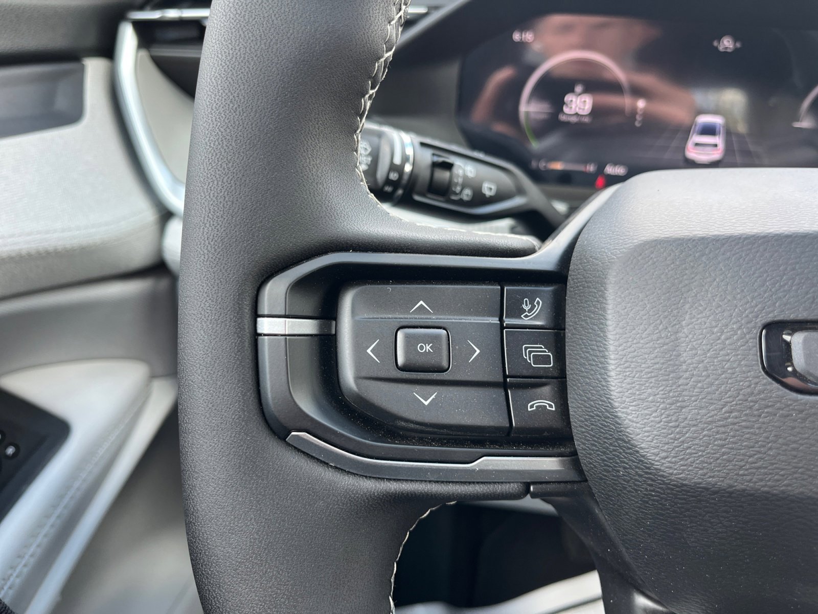 New 2026 Jeep Cherokee Laredo AWD/4WD image 17