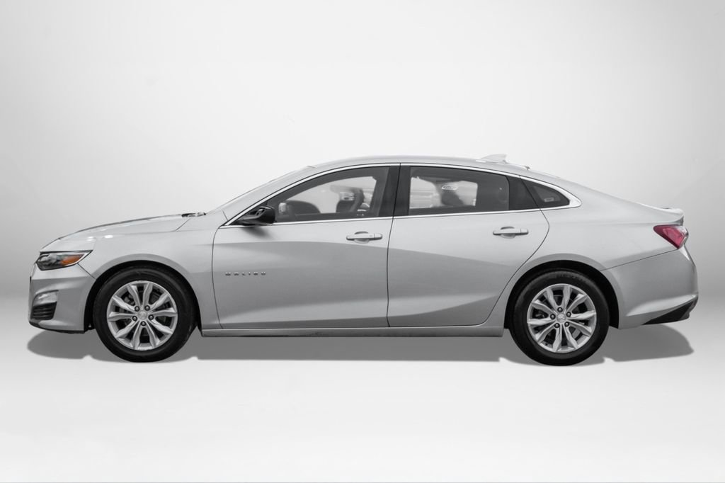 Used 2020 Chevrolet Malibu LT image 9